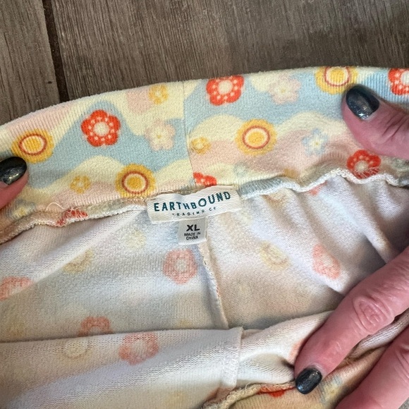 EARTHBOUND Pajama Bottoms with Blue and Yellow Pattern XL - Picture 5 of 6